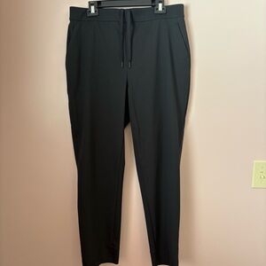 💚Ministry of Supply NWOT Black Joggers with Tapered Fit